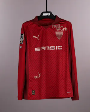 来自Stade Rennais F.C.的Quentin Merlin球衣