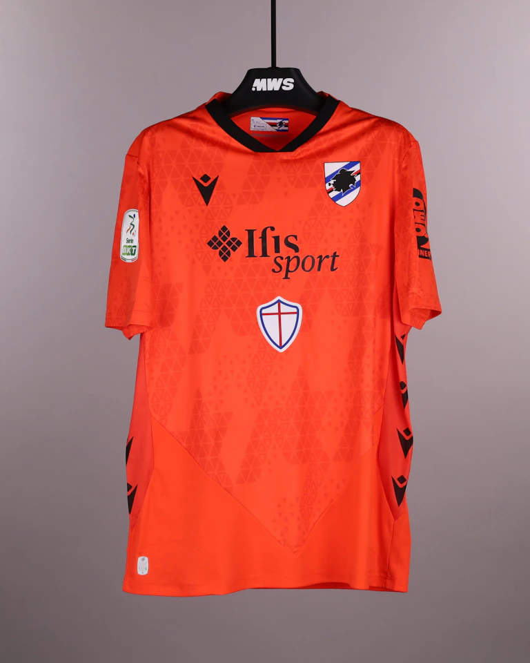 来自UC Sampdoria的Tommaso Martinelli球衣