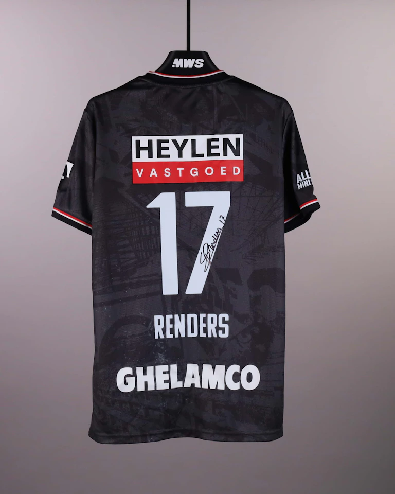 来自Royal Antwerp FC的Semm Renders球衣