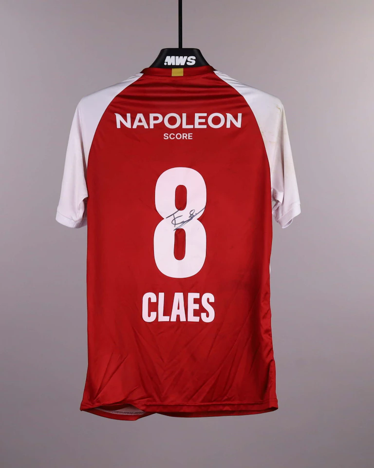 来自SV Zulte Waregem的Thomas Claes球衣