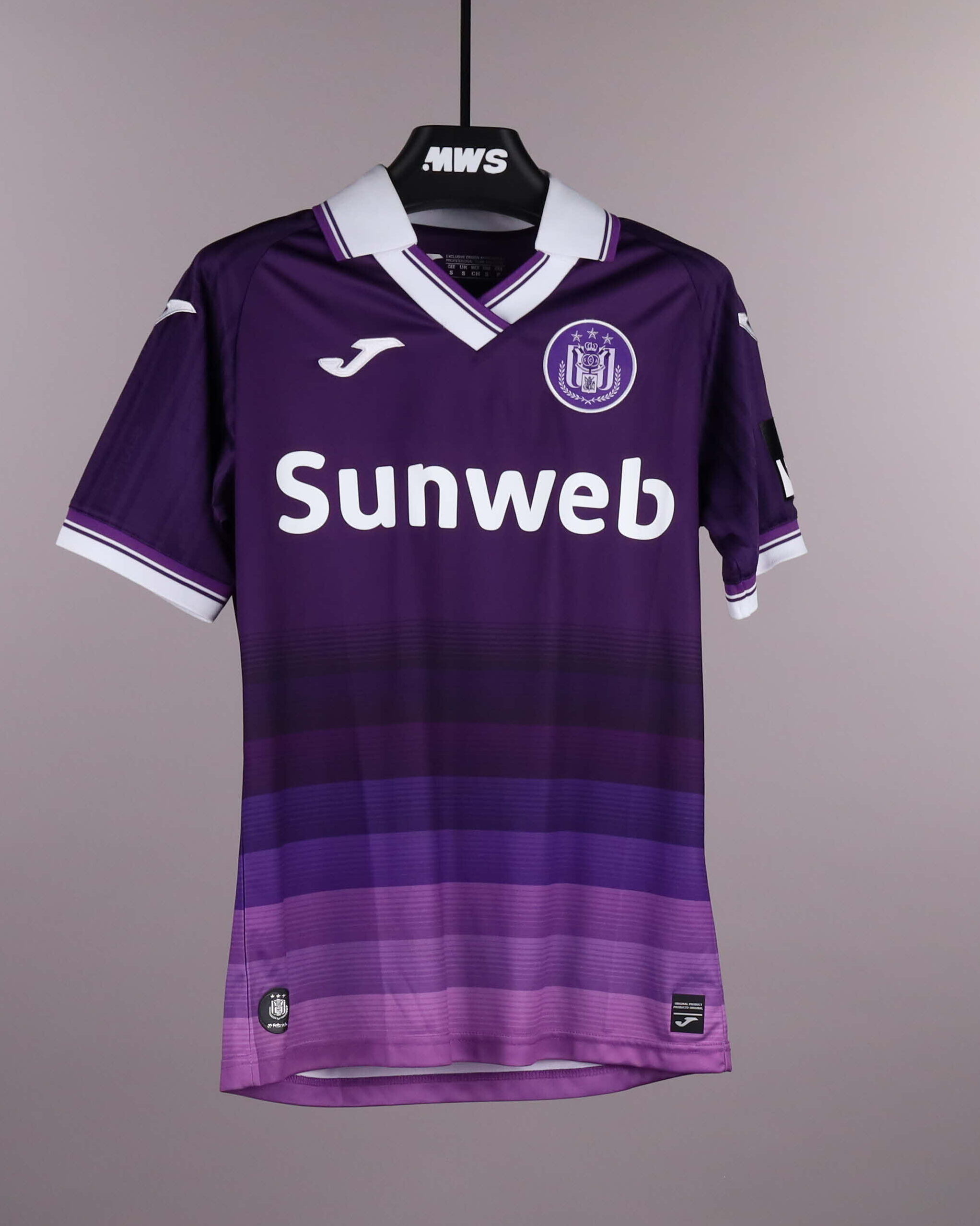 Yari Verschaeren RSC Anderlecht shirt