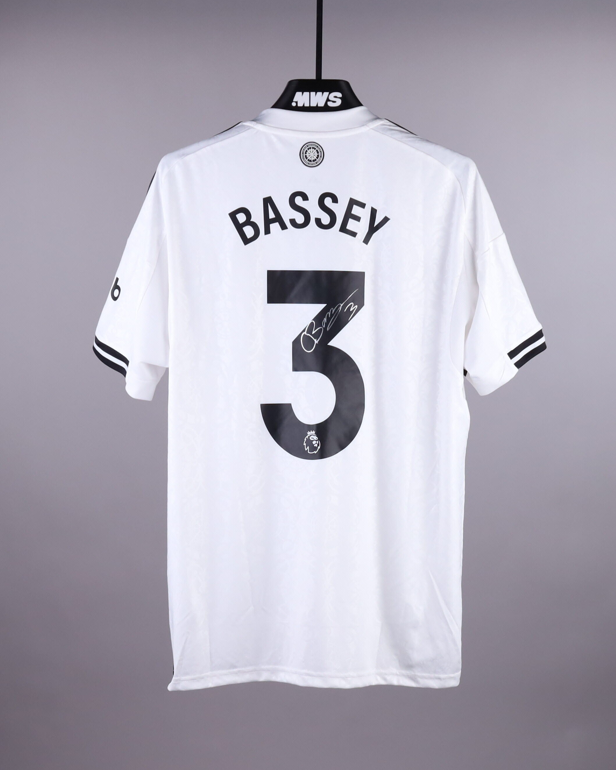 Calvin Ughelumba Fulham jersey