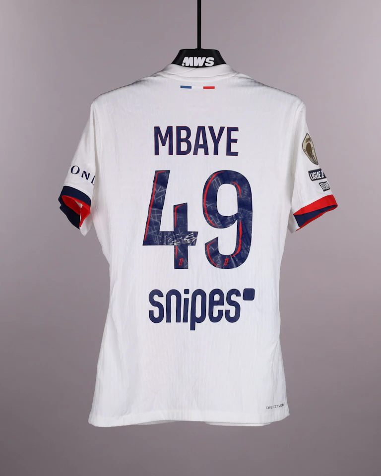 Shirt van Ibrahim Mbaye Paris Saint-Germain