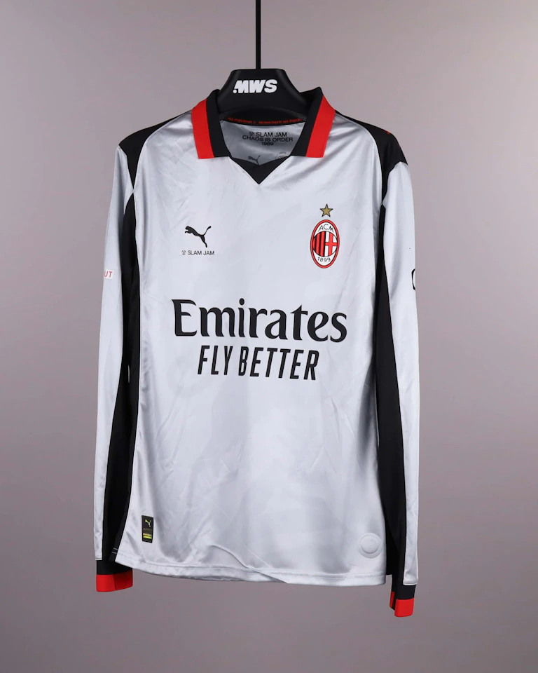 Luka Modrić AC Milan shirt