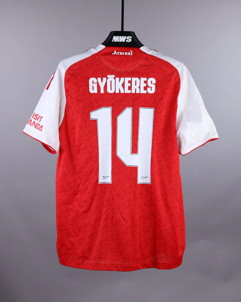 Viktor Gyökeres Arsenal shirt