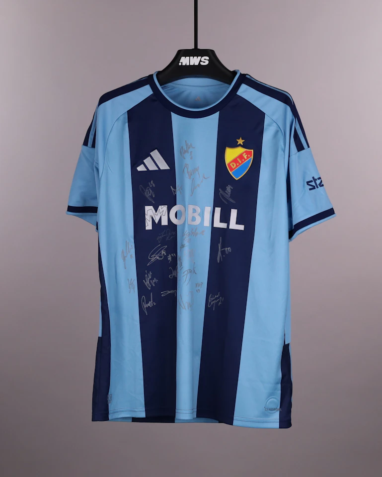 Squad Signed Shirt