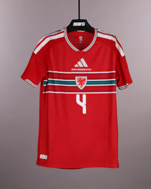 Wales 팀의 D. Lawlor 셔츠