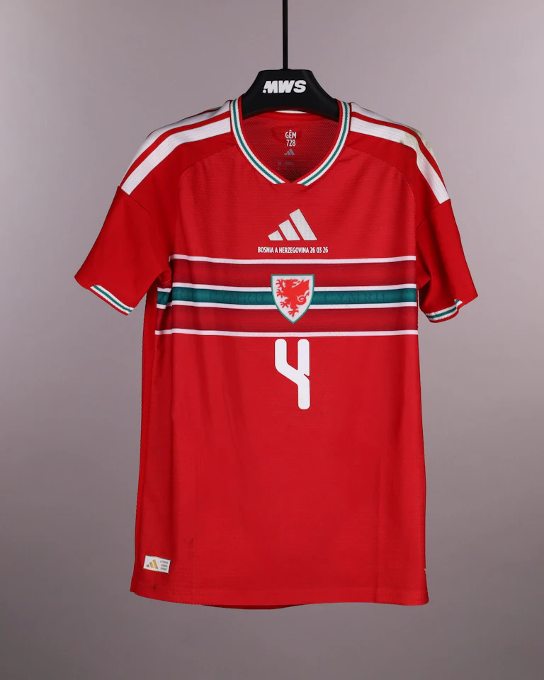 Wales 팀의 D. Lawlor 셔츠