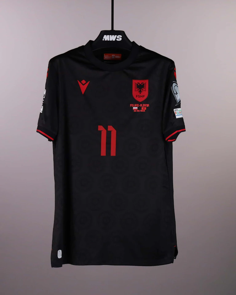 Albania 팀의 Myrto Uzuni 셔츠