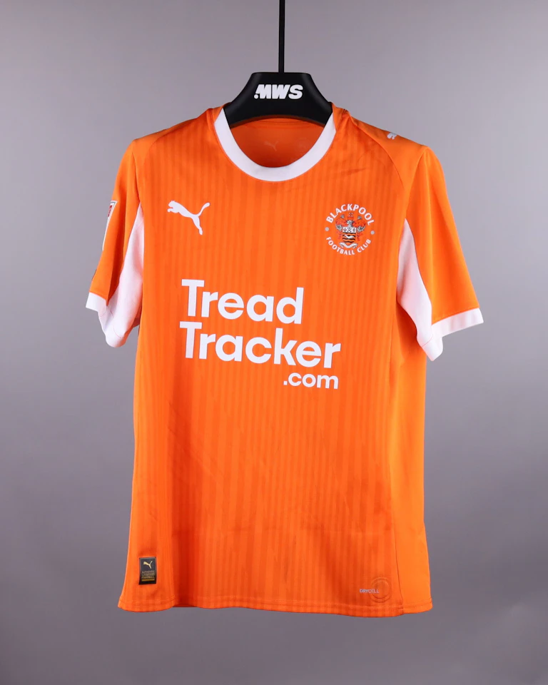 来自Blackpool的Dale Taylor球衣