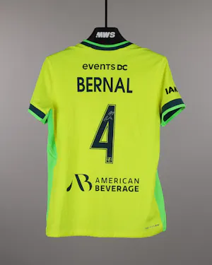 来自Washington Spirit的Rebeca Bernal Rodriguez球衣