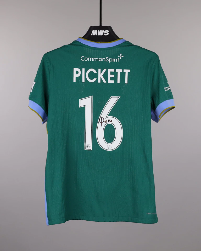 Carson Pickett Denver Summit FC shirt