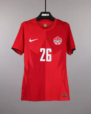 来自Canada的Marcelo Flores球衣