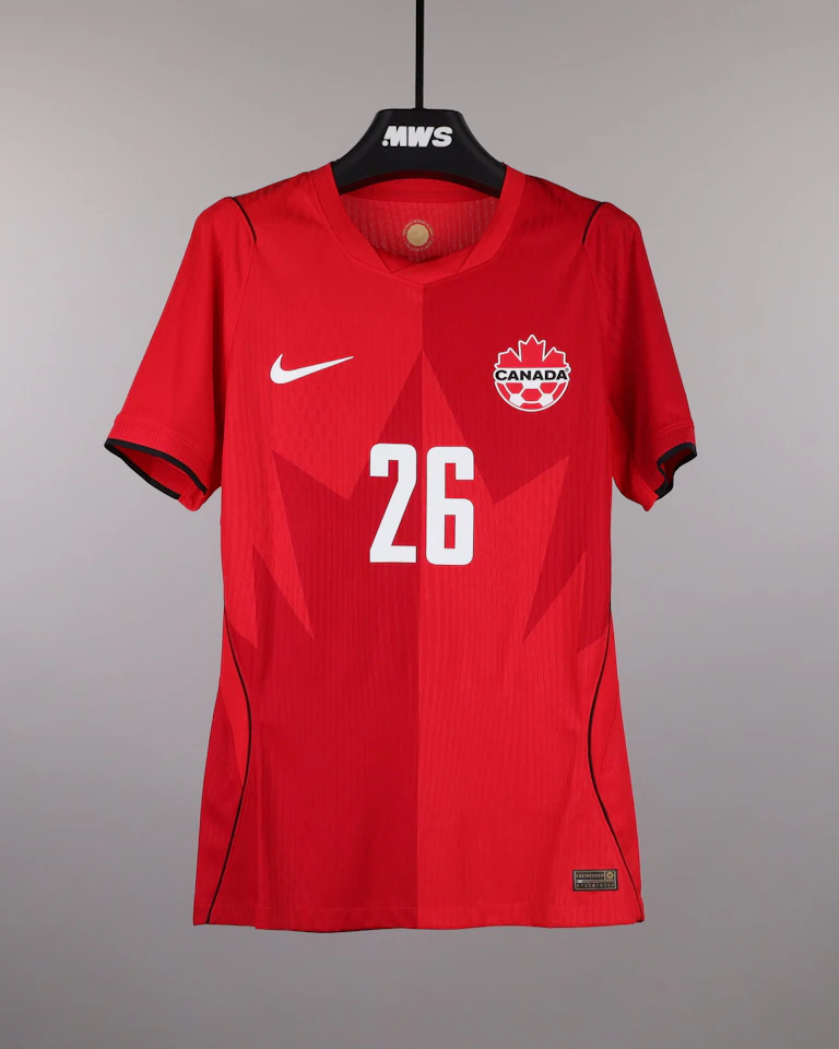 来自Canada的Marcelo Flores球衣