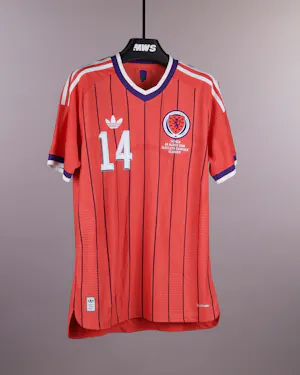 来自Scotland的Lennon Miller球衣