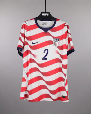 来自United States的Auston Trusty球衣