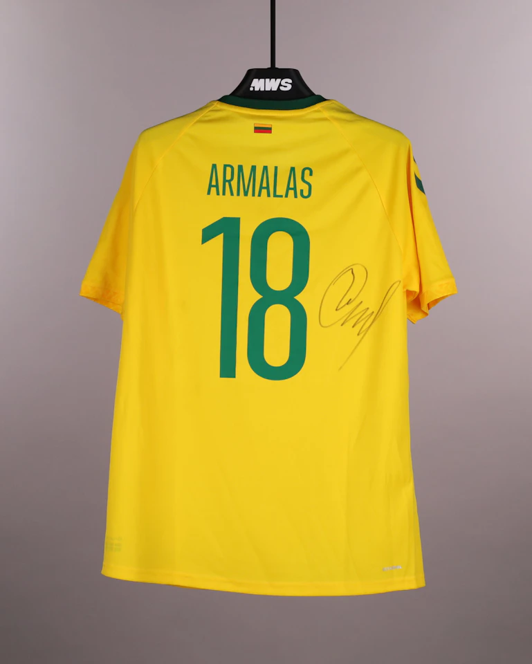 来自Lithuania的Vilius Armalas球衣