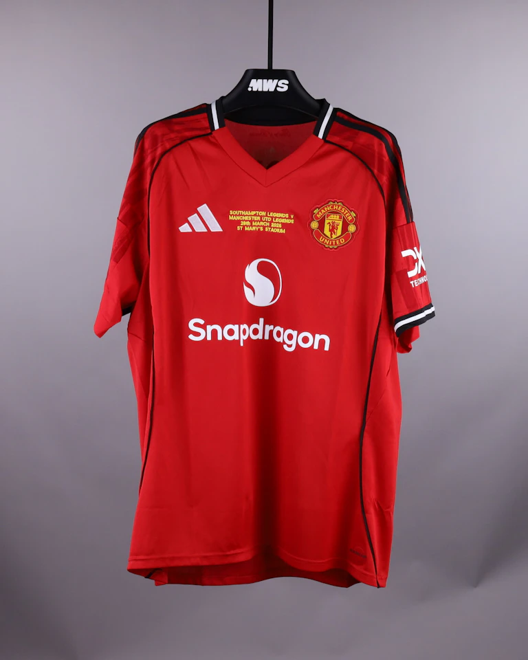 Wes Brown Manchester United shirt