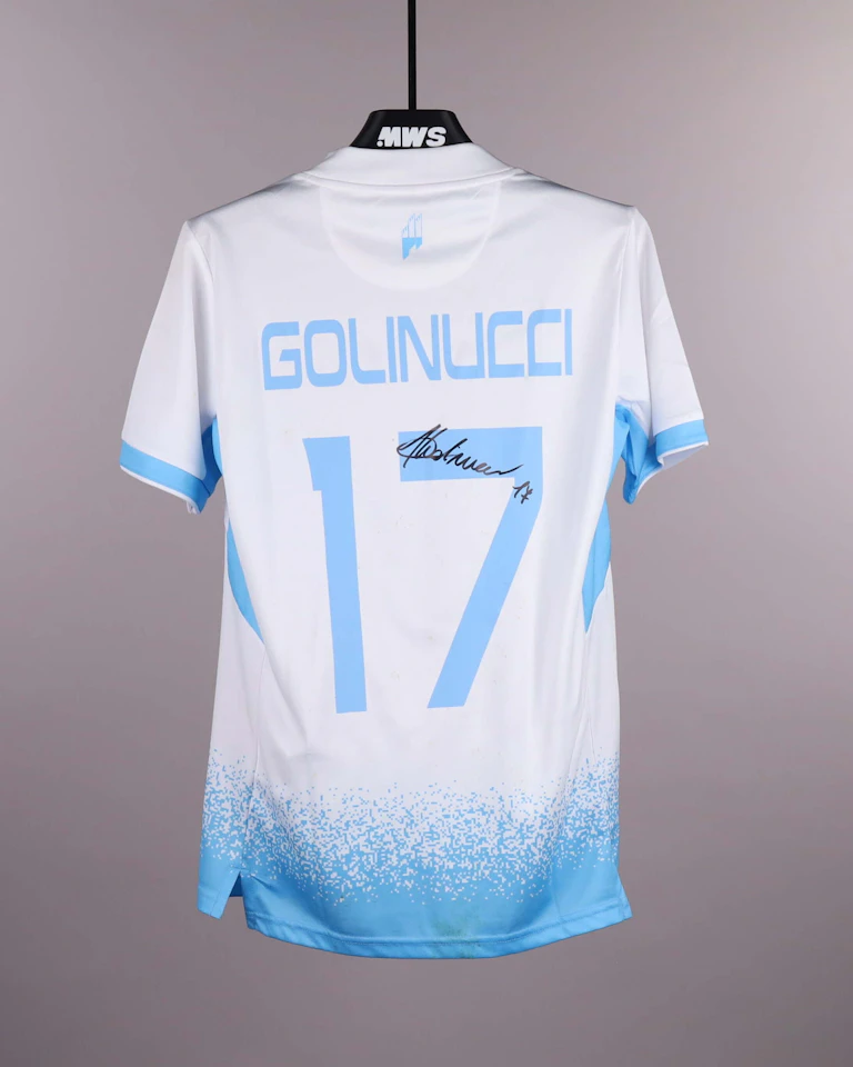 来自San Marino的Alessandro Golinucci球衣