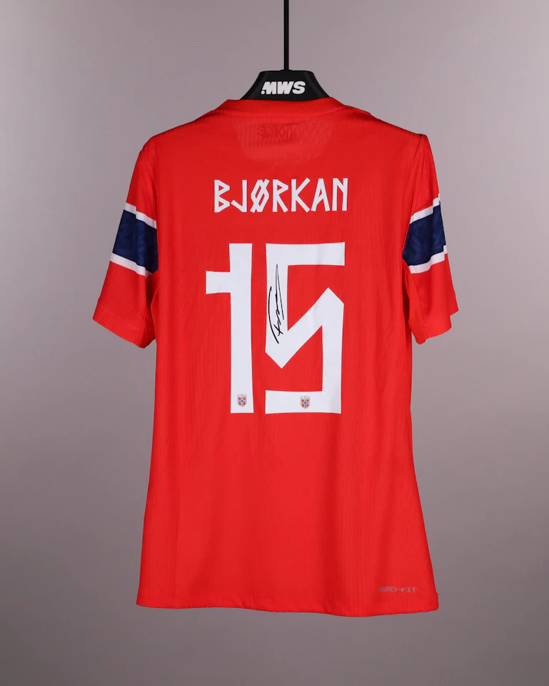 来自Norway的Fredrik André Bjørkan球衣