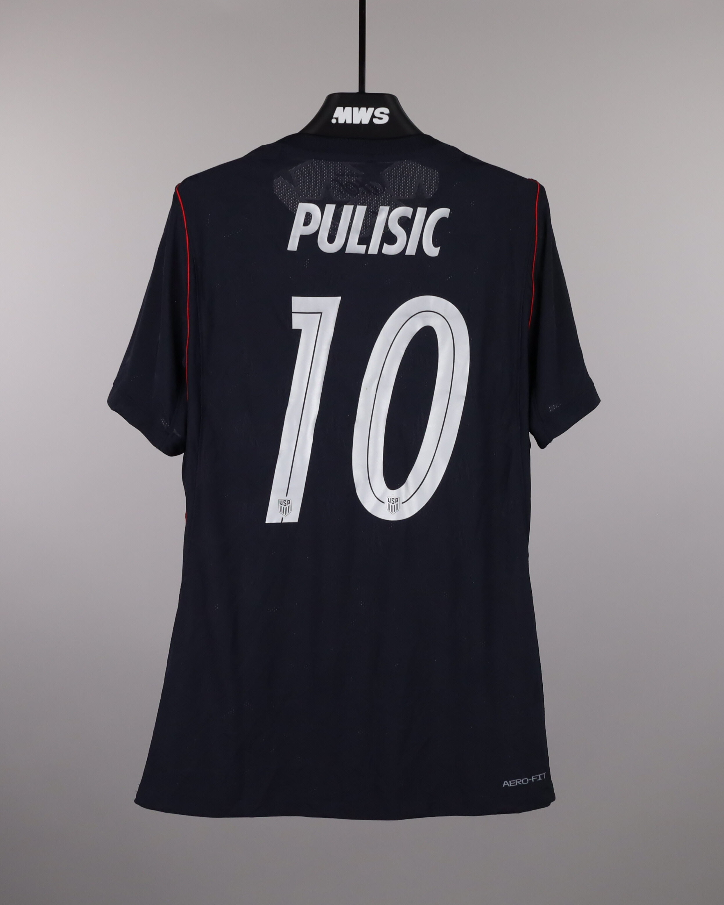 チェルシー PULISIC 10 シャツ Mサイズ 新品タグ付き ユニフォーム Nike Adult USMNT Christian Pulisic #10 Navy 2026 T-Shirt | Dick's