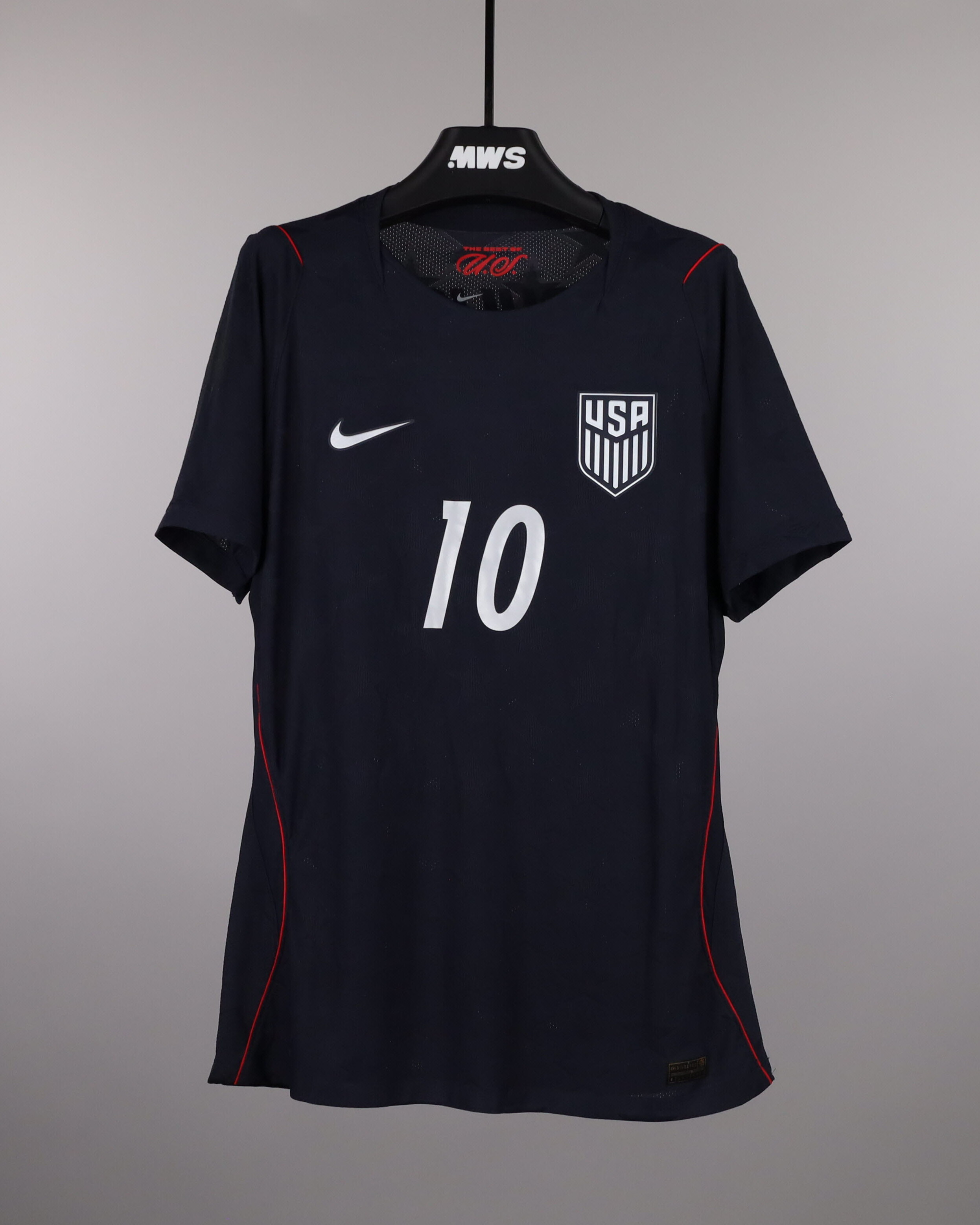 Christian Pulisic United States shirt