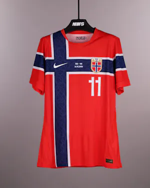 Jørgen Strand Larsen Norway camisa.