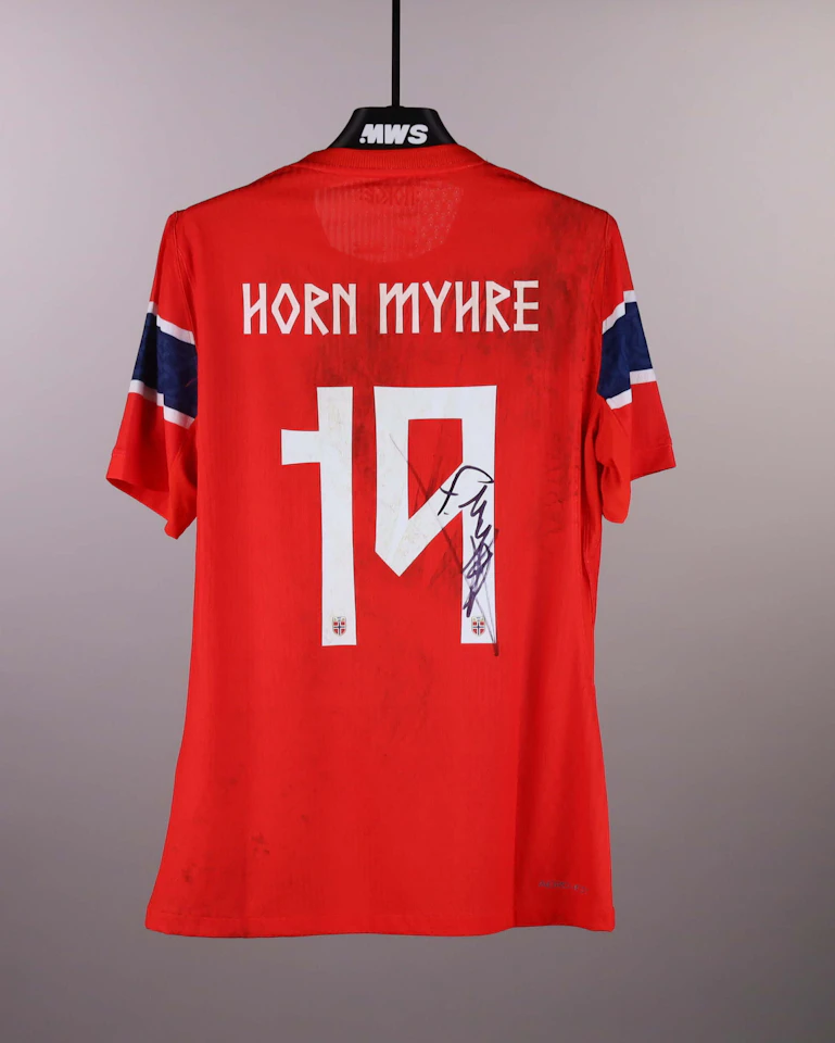 Felix Horn Myhre Norway のシャツ