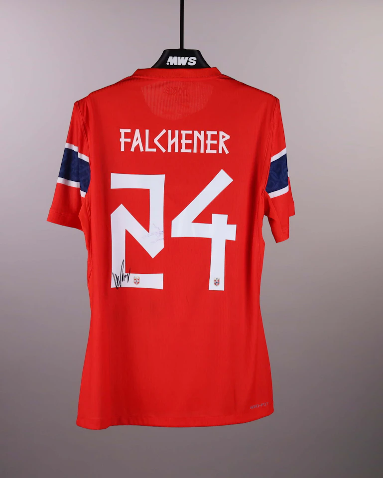 来自Norway的Henrik Falchener球衣