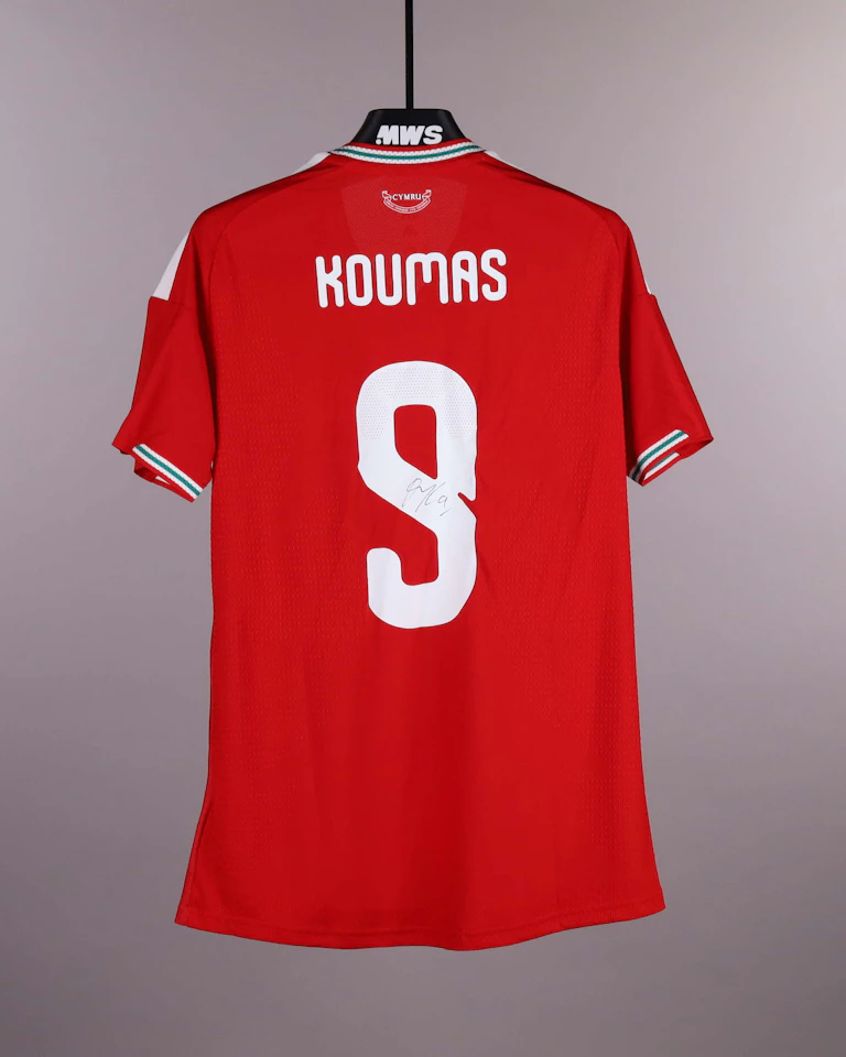Maillot de Lewis Koumas (Wales)
