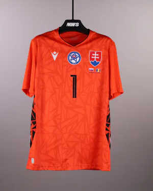 来自Slovakia的Martin Dúbravka球衣