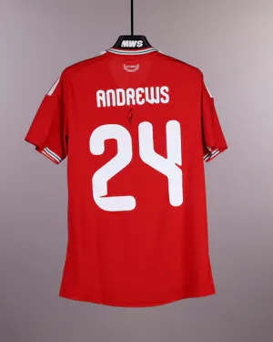 Wales-Trikot von Kai Andrews