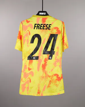 Shirt van Matthew Freese  United States