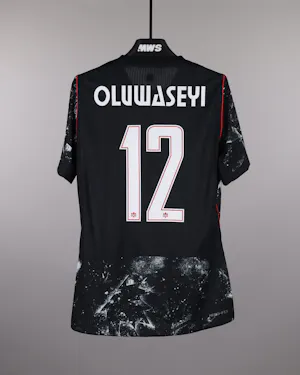 Maglia di Tani Oluwaseyi (Canada)