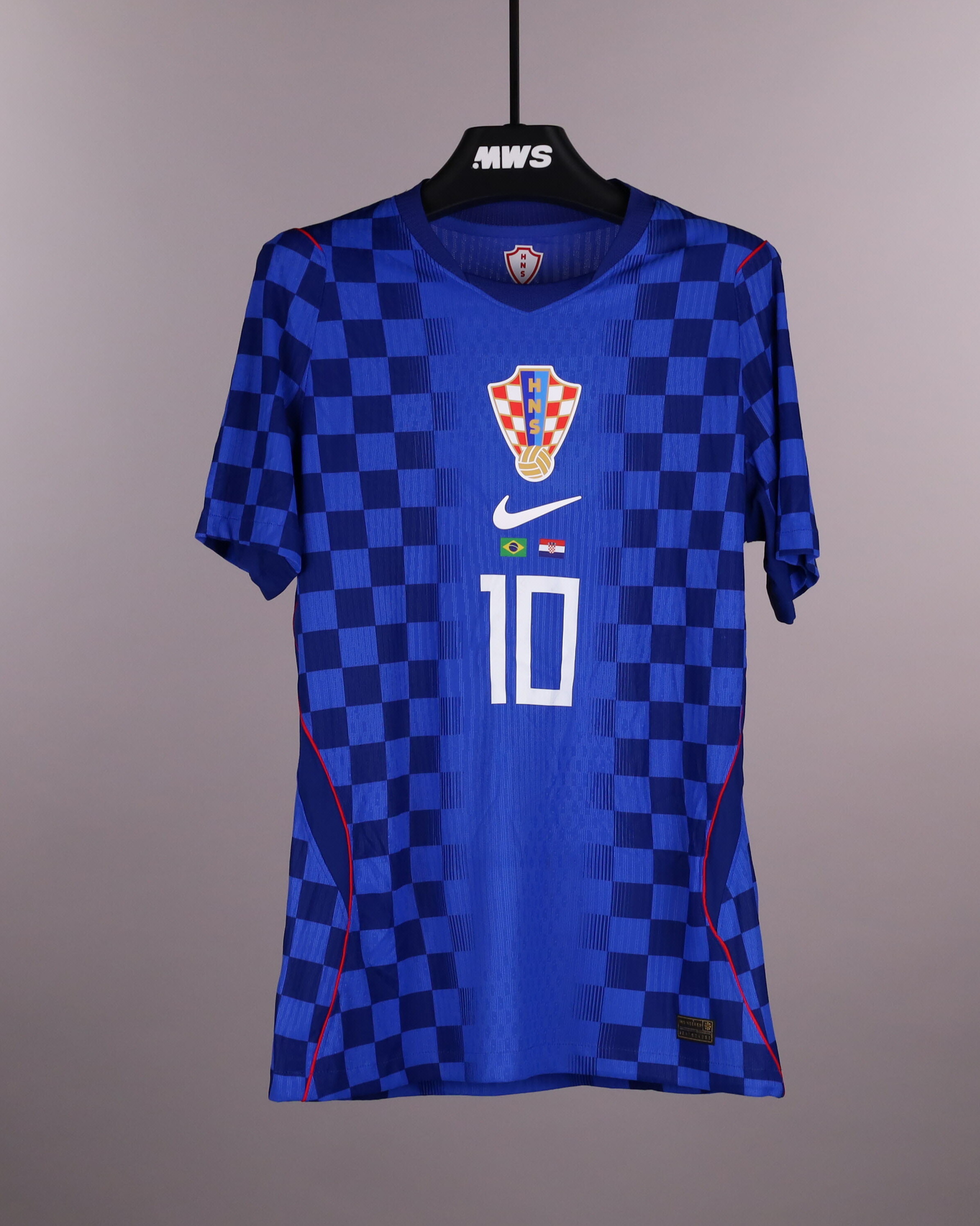 Luka Modrić | Brazil - Croatia | MatchWornShirt