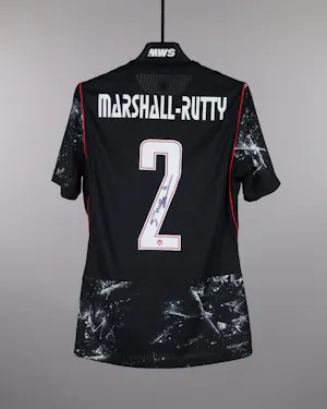 Jahkeele Marshall-Rutty Canada forması