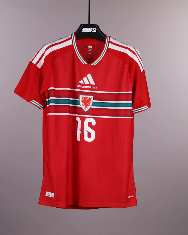 Joel Colwill Wales jersey