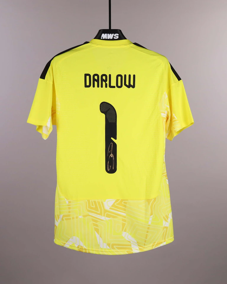 Karl Darlow Wales camisa.