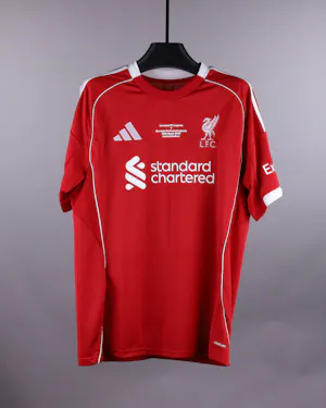 Liverpool 팀의 Steven Gerrard 셔츠