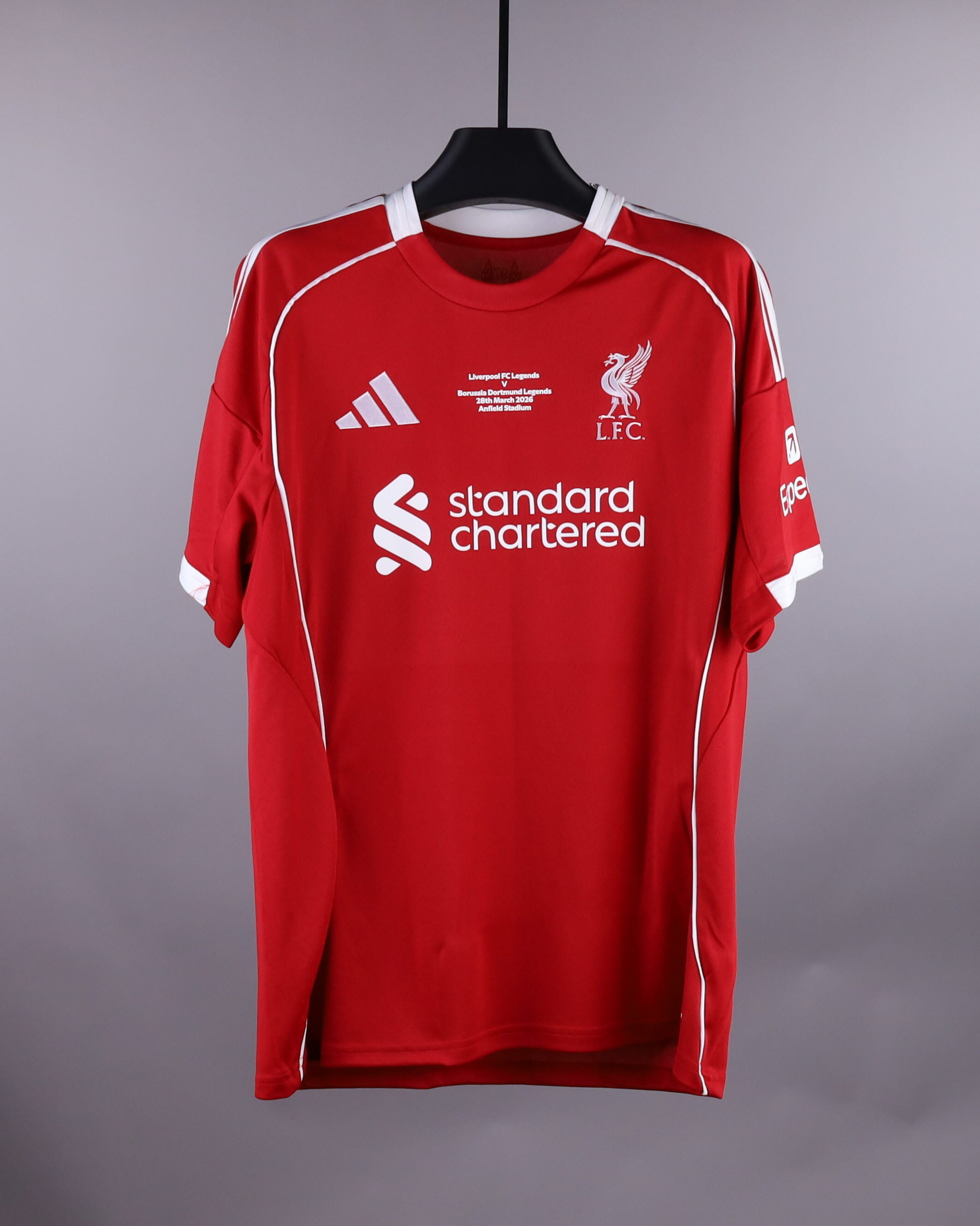 来自Liverpool的Fabio Aurelio球衣