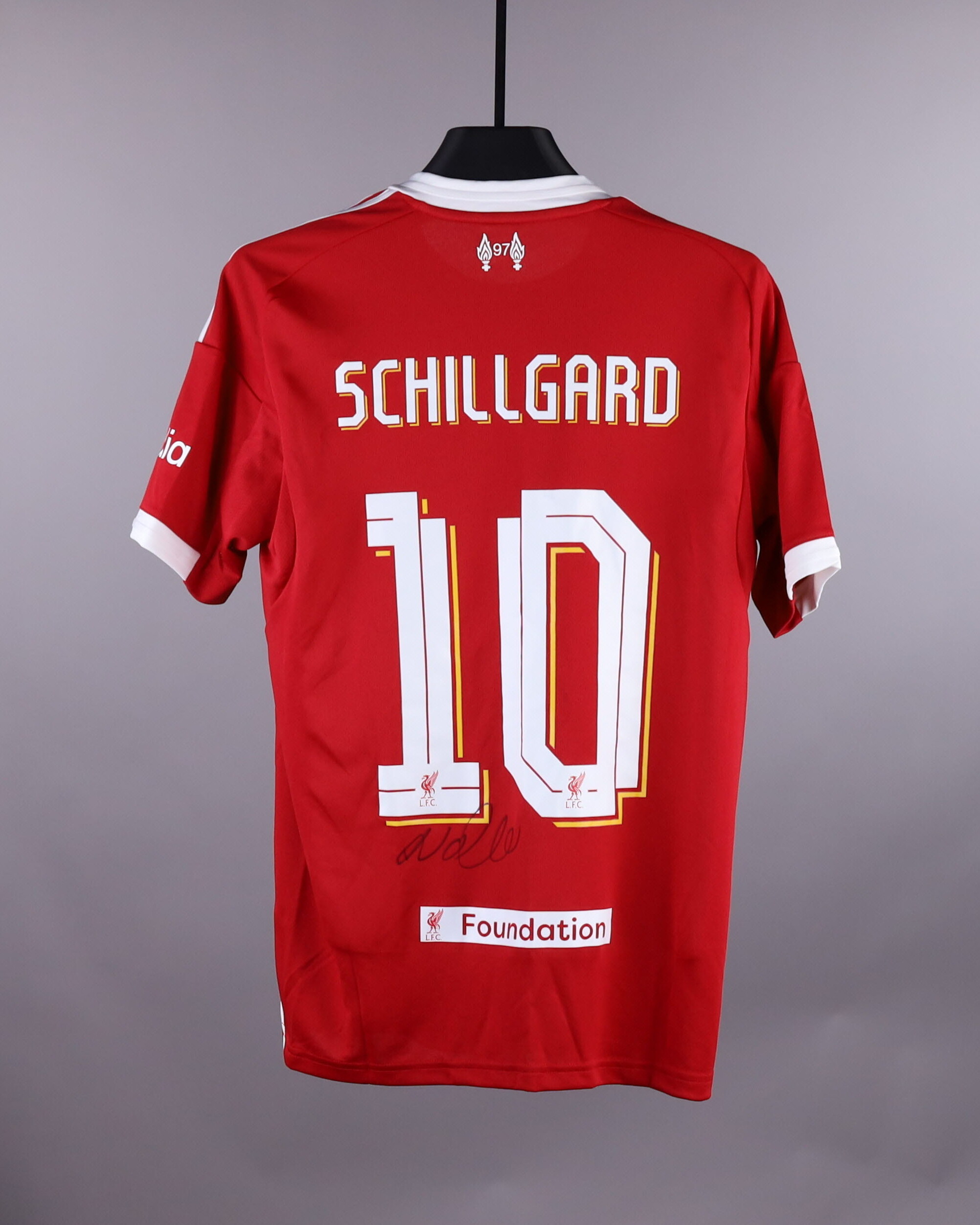 Shirt van Louise Schillgard Liverpool