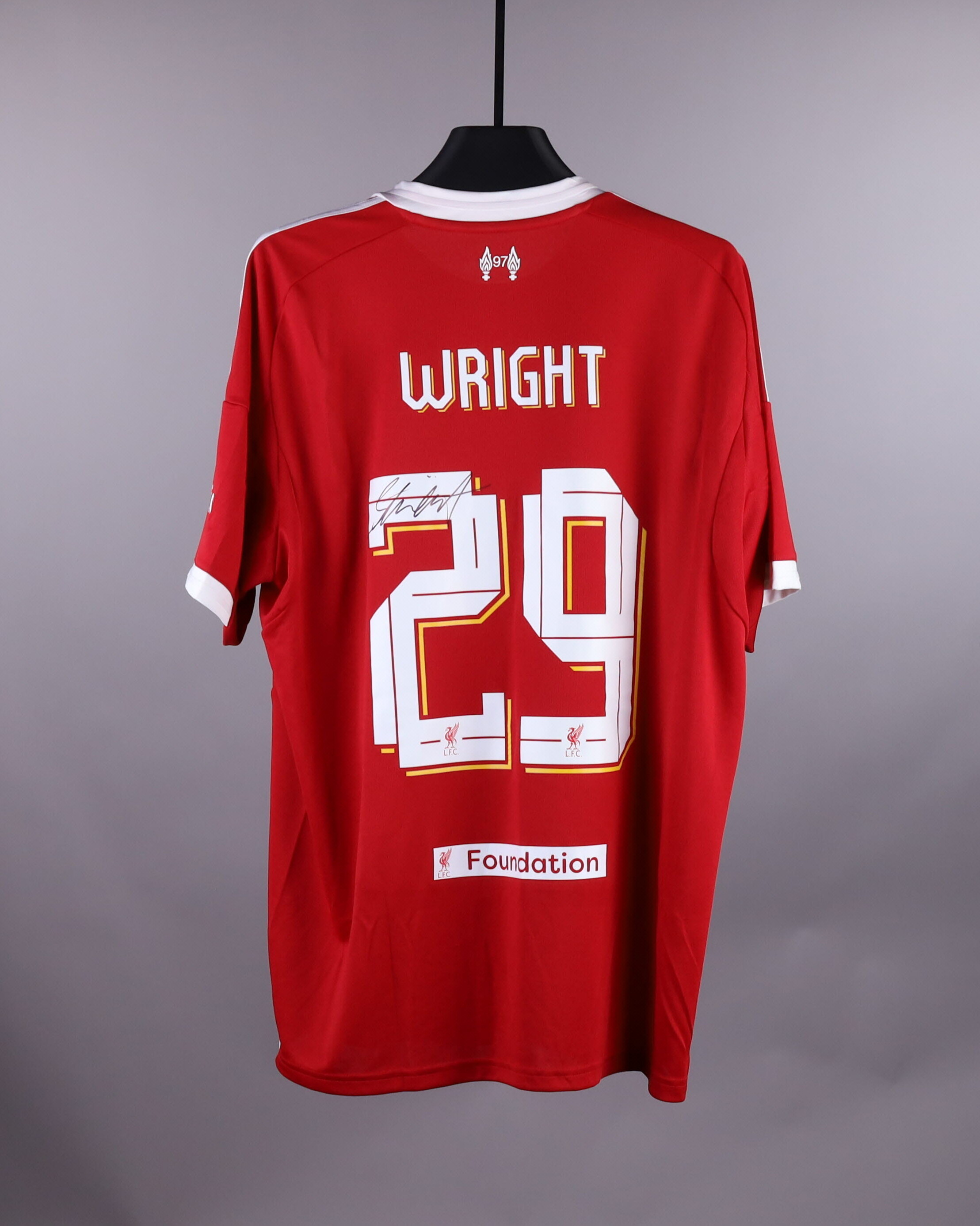 Stephen Wright Liverpool jersey