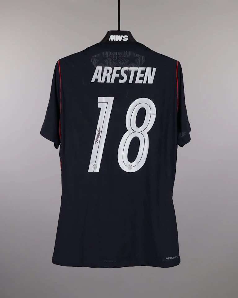 Camisola de Max Arfsten, United States