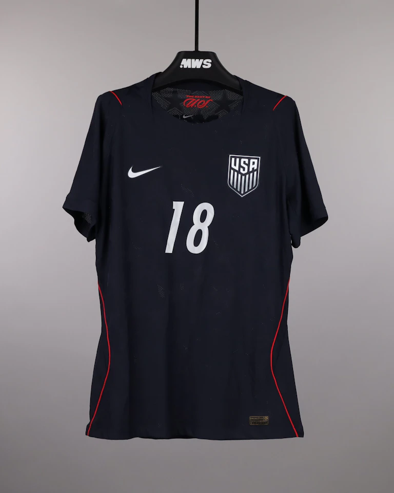 Camisola de Max Arfsten, United States