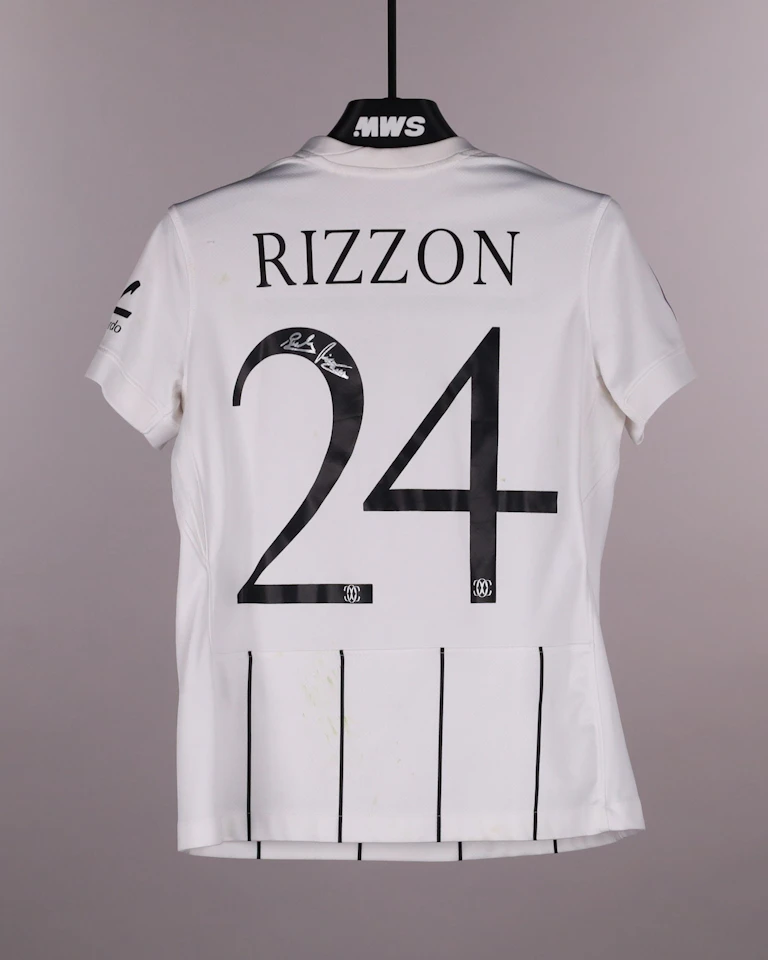 Giulia Rizzon Como Women のシャツ