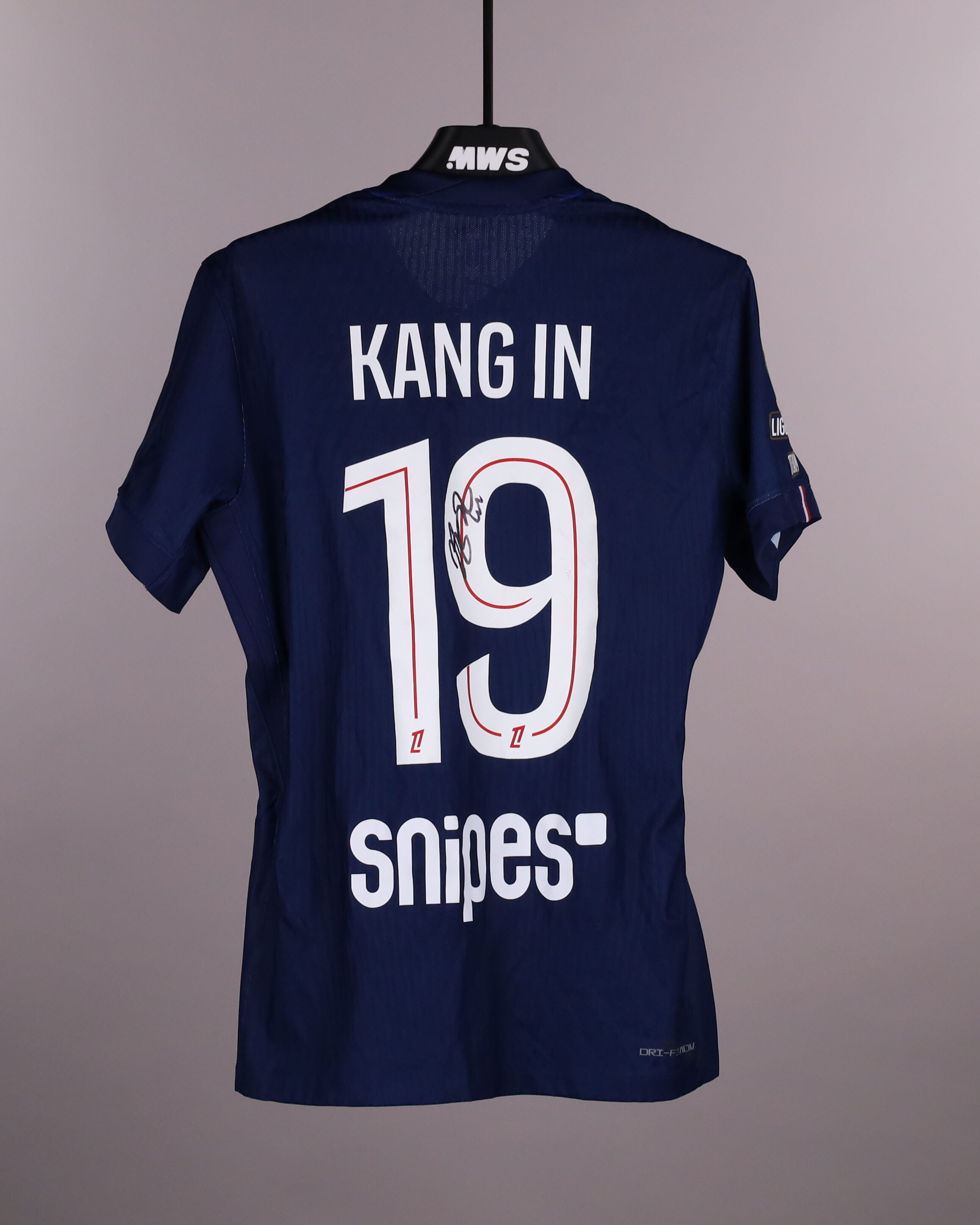 Kang-In Lee 이강인 Paris Saint-Germain shirt