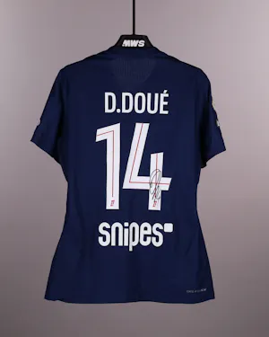 来自Paris Saint-Germain的Désiré Doué球衣