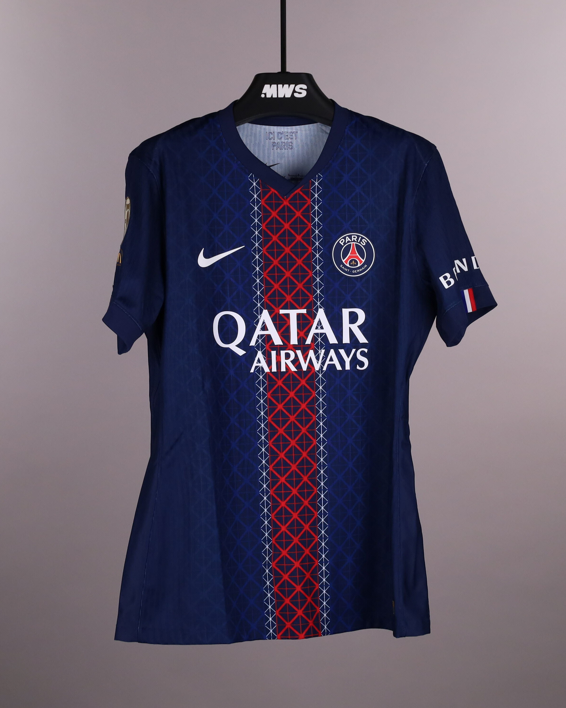 Marquinhos Paris Saint-Germain shirt
