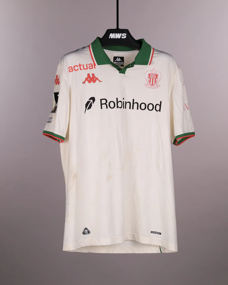 来自OGC Nice的Juma Bah球衣