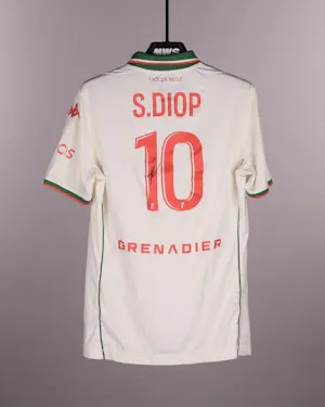 来自OGC Nice的Sofiane Diop球衣